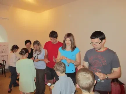 Škola v přírodě 1. A, 2. B, 4. A - Broumov (část 1)