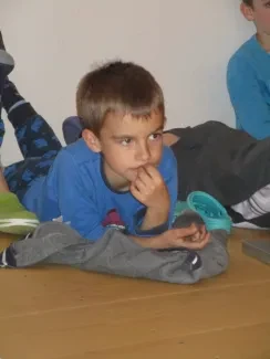 Škola v přírodě 1. A, 2. B, 4. A - Broumov (část 1)