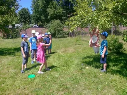 Putování s hradeckými lvy do kláštera - ŠD 1.tř.