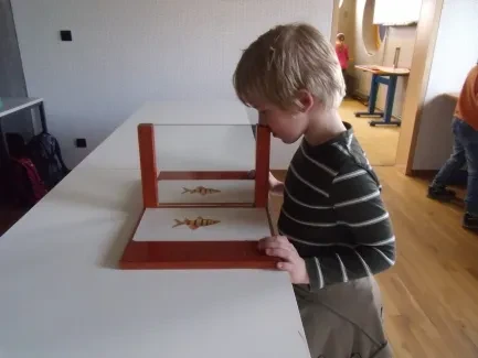 ŠD prvňáků na výstavě Hry a klamy ve vědecké knihovně