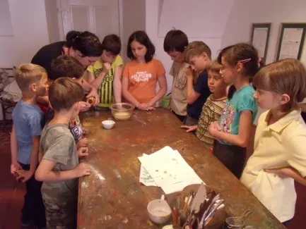 Škola v přírodě 1. A, 2. B, 4. A - Broumov (část 3)