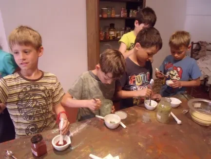 Škola v přírodě 1. A, 2. B, 4. A - Broumov (část 3)