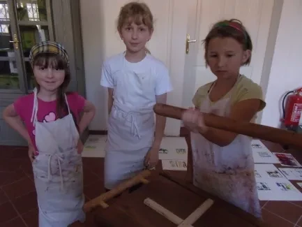 Škola v přírodě 1. A, 2. B, 4. A - Broumov (část 3)