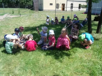 Putování s hradeckými lvy do kláštera - ŠD 1.tř.