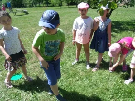 Putování s hradeckými lvy do kláštera - ŠD 1.tř.