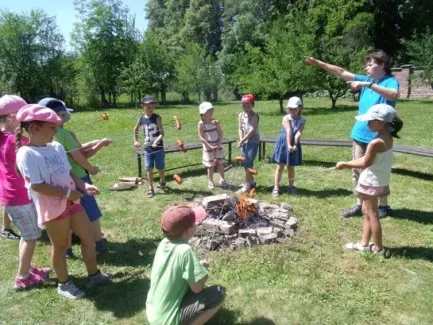 Putování s hradeckými lvy do kláštera - ŠD 1.tř.