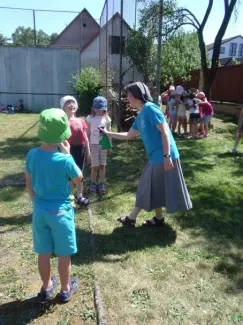 Putování s hradeckými lvy do kláštera - ŠD 1.tř.