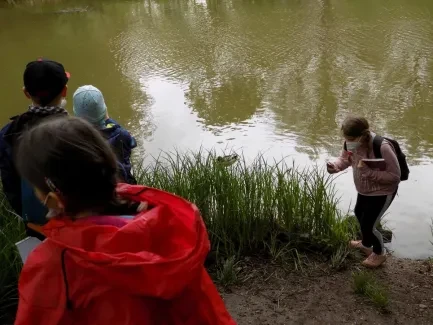 Přírodovědná exkurze u vody_4. A