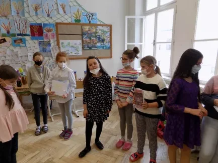 Vernisáž prostorových knih_4. A