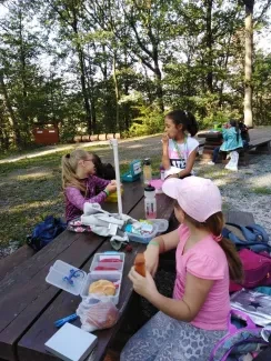 Den círk. školství_4. B_Milíř