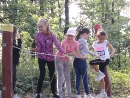 Den círk. školství_4. B_Milíř