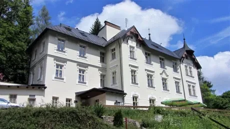 Škola v přírodě 1.B, 2.A - Janské Lázně (část 1)