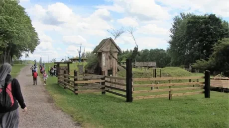 Škola v přírodě 1.B, 2.A - Janské Lázně (část 1)