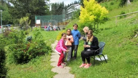 Škola v přírodě 1.B, 2.A - Janské Lázně (část 1)
