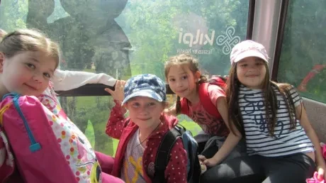 Škola v přírodě 1.B, 2.A - Janské Lázně (část 1)