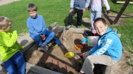 Škola v přírodě 1.B, 2.A - Janské Lázně (část 2)