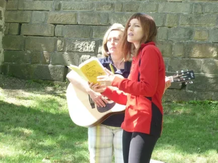 Škola v přírodě 1. A, 2. B, 4. A - Broumov (část 2)