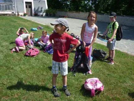 Škola v přírodě 1. A, 2. B, 4. A - Broumov (část 2)