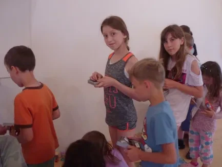 Škola v přírodě 1. A, 2. B, 4. A - Broumov (část 3)