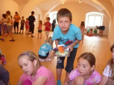 Škola v přírodě 1. A, 2. B, 4. A - Broumov (část 3)