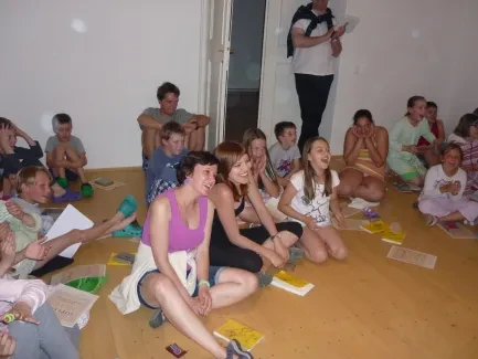 Škola v přírodě 1. A, 2. B, 4. A - Broumov (část 3)