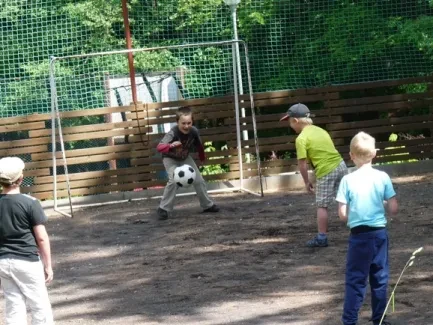 Škola v přírodě 1.B, 2.A - Janské Lázně (část 2)