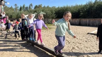 Den Země_1. A, 1. B