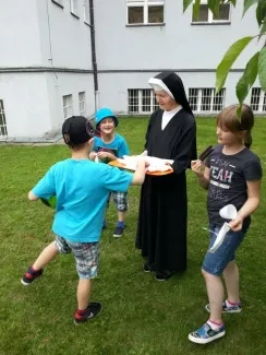 Návštěva u sestřiček de Notre Dame - ŠD 2. tř.