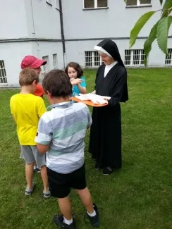 Návštěva u sestřiček de Notre Dame - ŠD 2. tř.