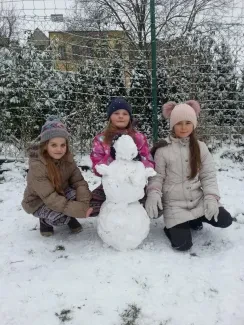 Hrátky ve sněhu v družině třeťáků