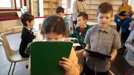 Vysvědčení v galerii_1. A_(1)