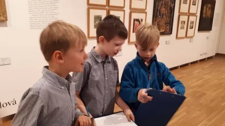 Vysvědčení v galerii_1. A_(1)