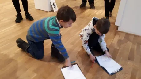 Vysvědčení v galerii_1. A_(1)