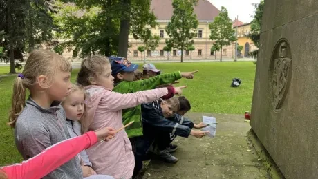 Projektový den_800 let HK_1. B