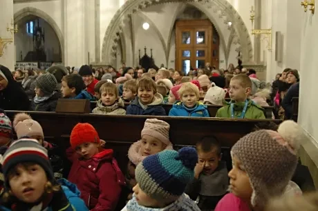 Mše svatá před Vánocemi