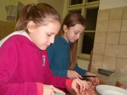 Přespávání Holka IN