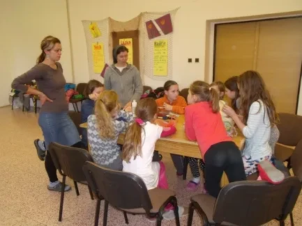 Přespávání Holka IN