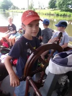 Výlet 1. A - Hučák, projížďka lodí