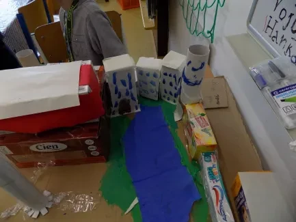 Město z krabic_3. B