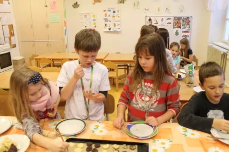 Pečení sušenek 3. A