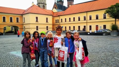 Vernisáž_OCH HK_Pomáháme seniorům_ŠD