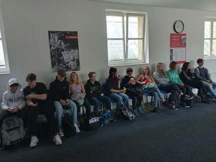 Institut Paměti národa_9. A