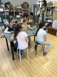 Loutka na provázku_4. B