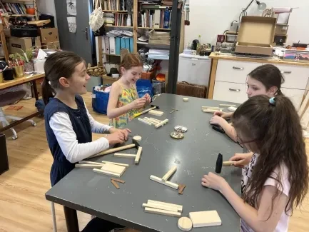 Loutka na provázku_4. B