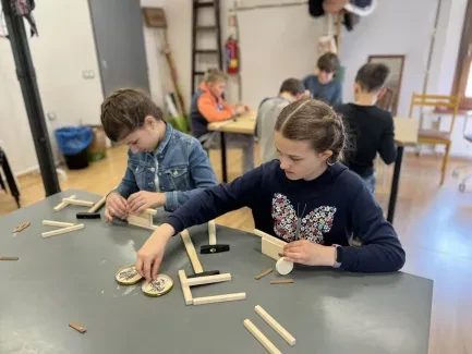 Loutka na provázku_4. B