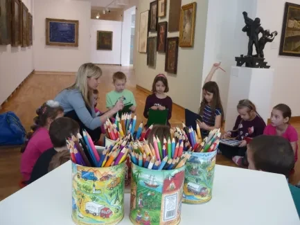 Druháci premiérově v Galerii moderního umění