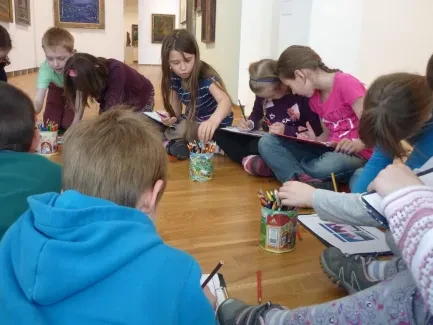 Druháci premiérově v Galerii moderního umění