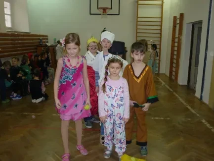 Masopust - karneval - 1. B a 2. A