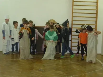 Masopust - karneval - 1. B a 2. A