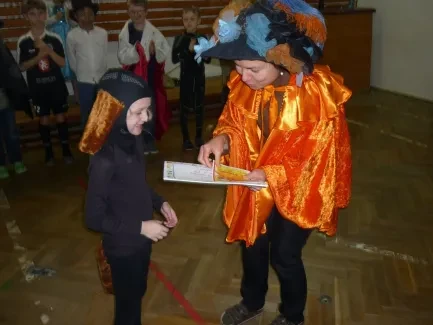 Masopust - karneval - 1. B a 2. A